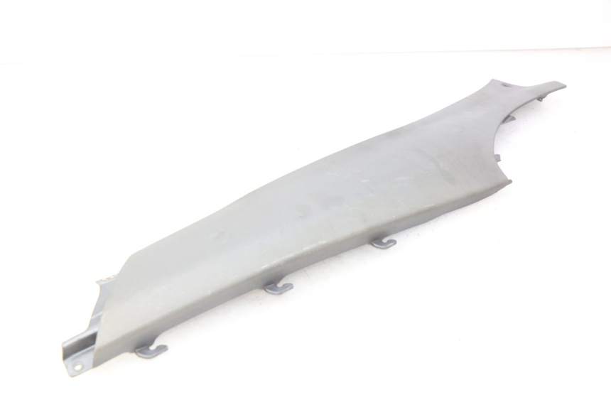 photo de Soleira traseira esquerda PIAGGIO X9 EVOLUTION 125 (2003 - 2007) - Ampliação técnica