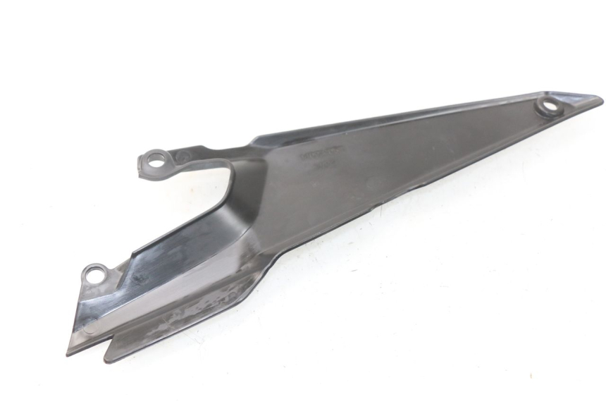 photo de Soleira traseira esquerda KAWASAKI Z Z900 900 (2017 - 2019) - Zoom do estado de desgaste