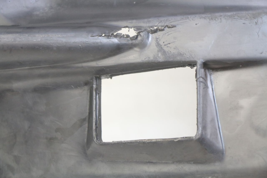 photo de Soleira MBK BOOSTER SPIRIT 50 (1999 - 2003) - Pontos de fixação