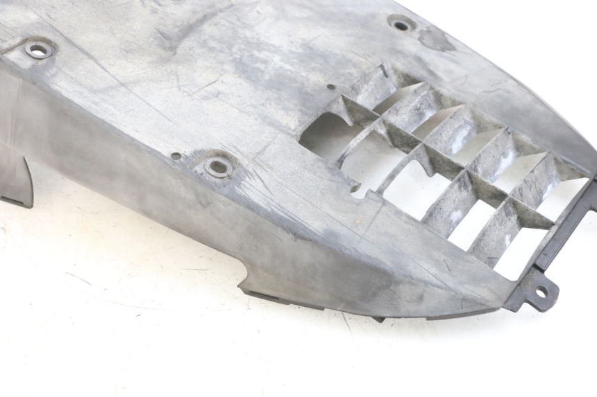 photo de Soleira SUZUKI BURGMAN 125 (2007 - 2014) - Estado da superfície
