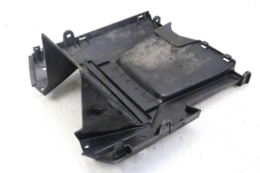 photo de Soleira KYMCO DINK STREET 125 (2009 - 2014) - Pontos de fixação