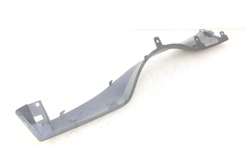 photo de Soleira direita SUZUKI BURGMAN 125 (2007 - 2014) - Peça verificada