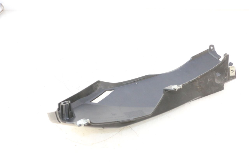 photo de Soleira direita BMW C SPORT 650 (2015 - 2021) - Marcações e referências