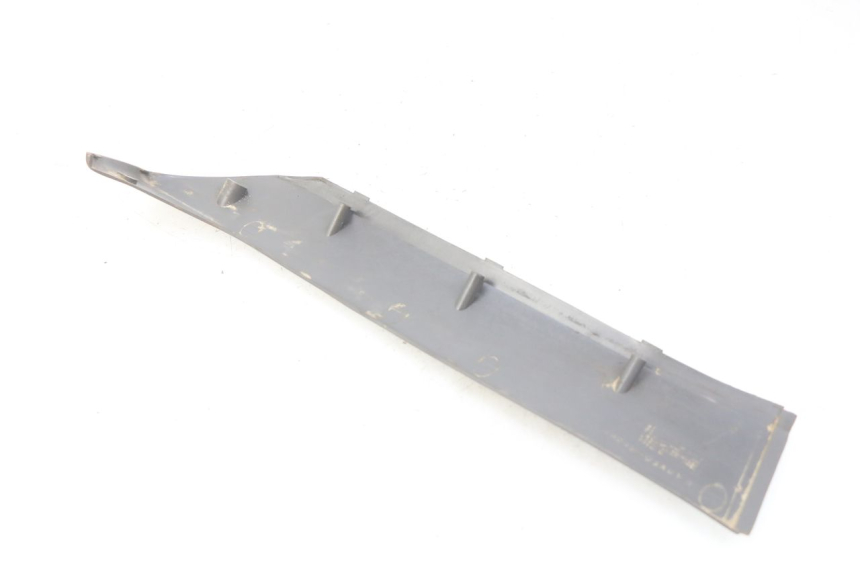photo de Soleira direita SUZUKI CP 80 (1985 - 1996) - Detalhe da peça