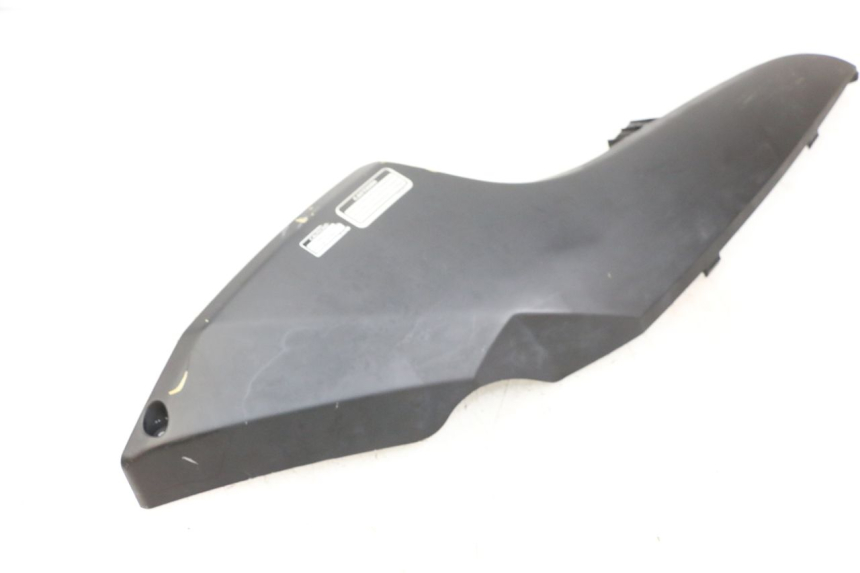 photo de Soleira direita KYMCO DINK STREET ABS 125 (2011 - 2018) - Ampliação técnica