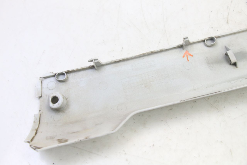 photo de Soleira direita SYM FIDDLE 3 III 125 (2014 - 2020) - Peça verificada