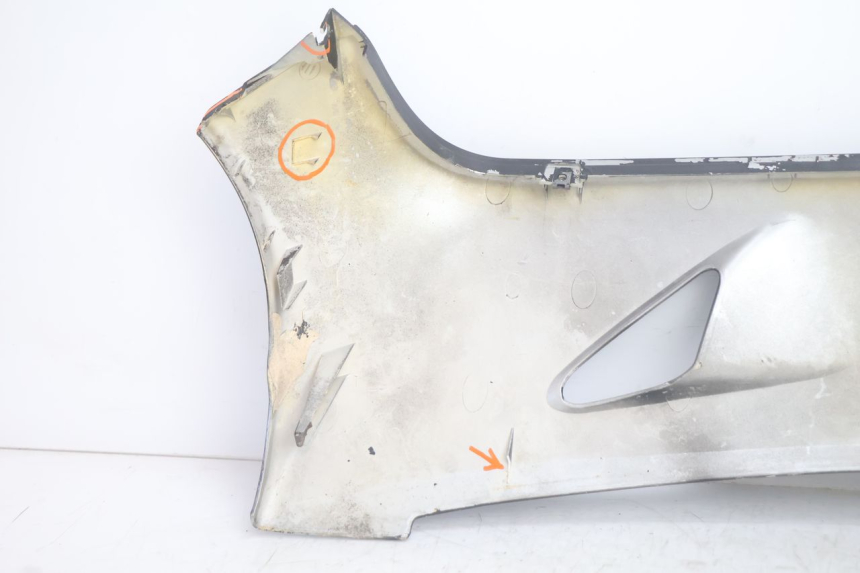 photo de LATERAL DIREITO HONDA FJS SILVER WING SILVERWING 400 (2005 - 2008) - Marcações e referências