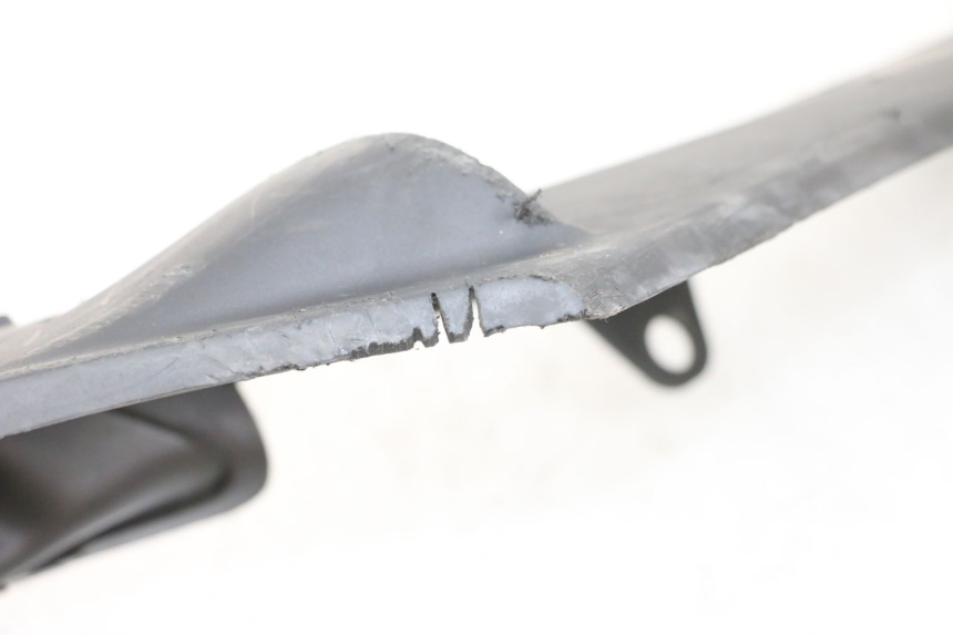 photo de Soleira direita PIAGGIO FLY 4T 50 (2013 - 2017) - Detalhe da peça