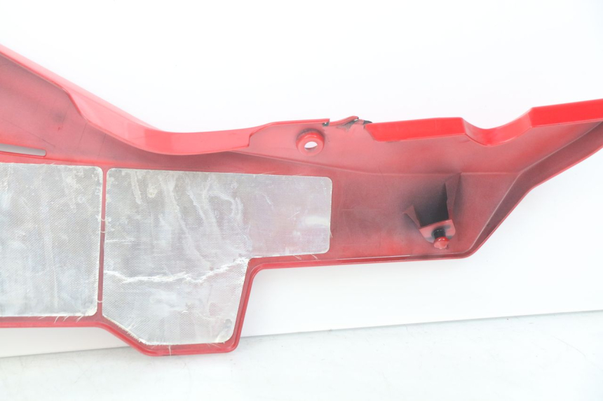 photo de Soleira direita SUZUKI GSX-R GSXR 750 (2011 - 2016) - Pontos de fixação