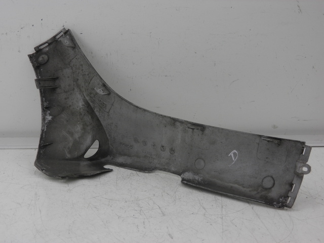photo de Soleira direita KYMCO SPACER 50 (1998 - 2009) - Zoom do estado de desgaste