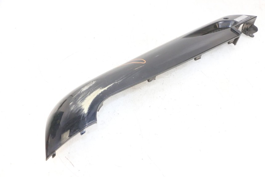photo de Soleira direita KYMCO LIKE 125 (2009 - 2016) - Pontos de fixação