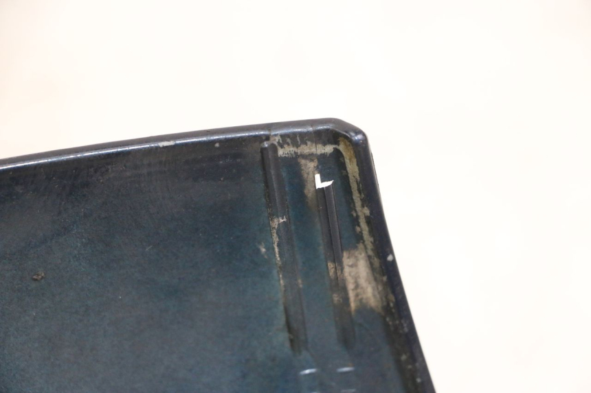 photo de Soleira direita PIAGGIO MP3 LT 300 (2010 - 2016) - Detalhe da peça