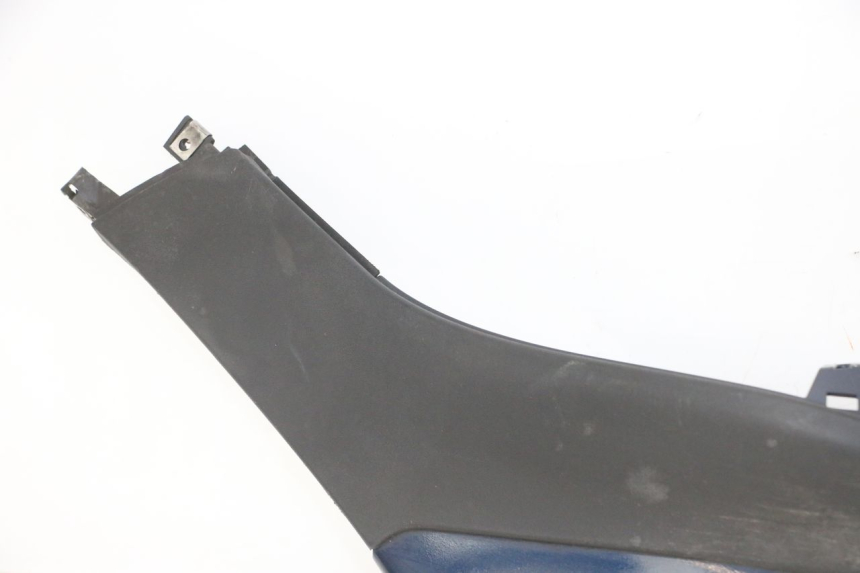 photo de Soleira direita PIAGGIO MP3 LT 300 (2010 - 2016) - Pontos de fixação