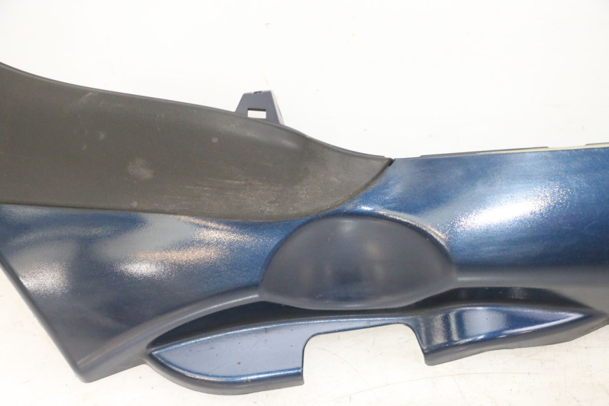 photo de Soleira direita PIAGGIO MP3 LT 300 (2010 - 2016) - Estado da superfície
