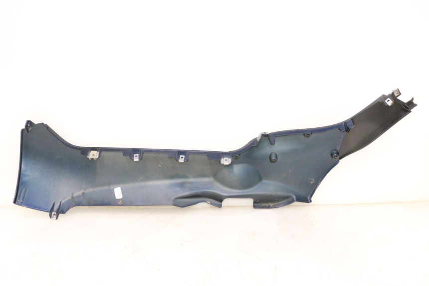 photo de Soleira direita PIAGGIO MP3 LT 400 (2007 - 2012) - Detalhes característicos