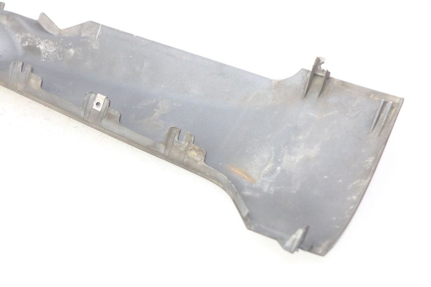 photo de Soleira direita PIAGGIO MP3 500 (2011 - 2015) - Estado da superfície