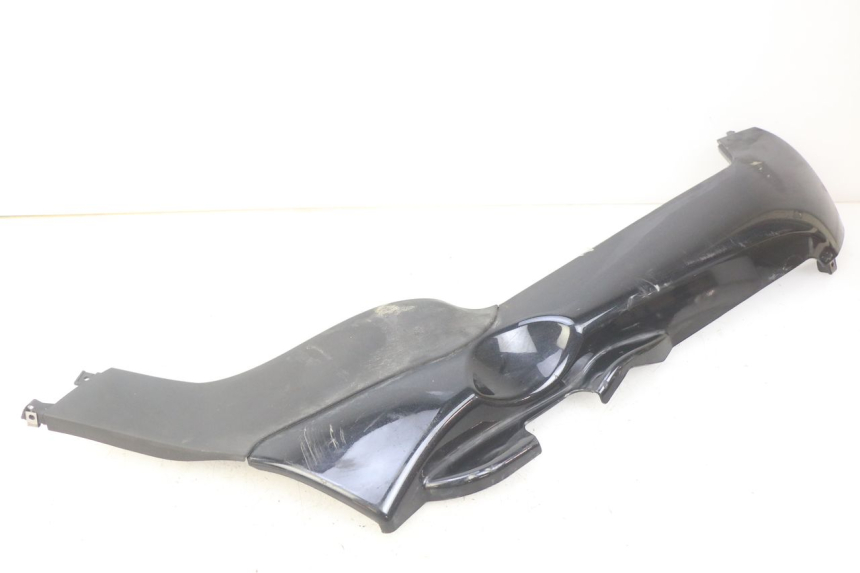 photo de Soleira direita PIAGGIO MP3 125 (2006 - 2014) - Pontos de fixação