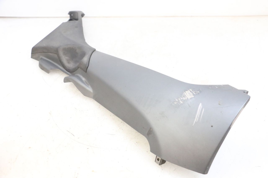 photo de Soleira direita PIAGGIO MP3 500 (2016 - 2018) - Pontos de fixação