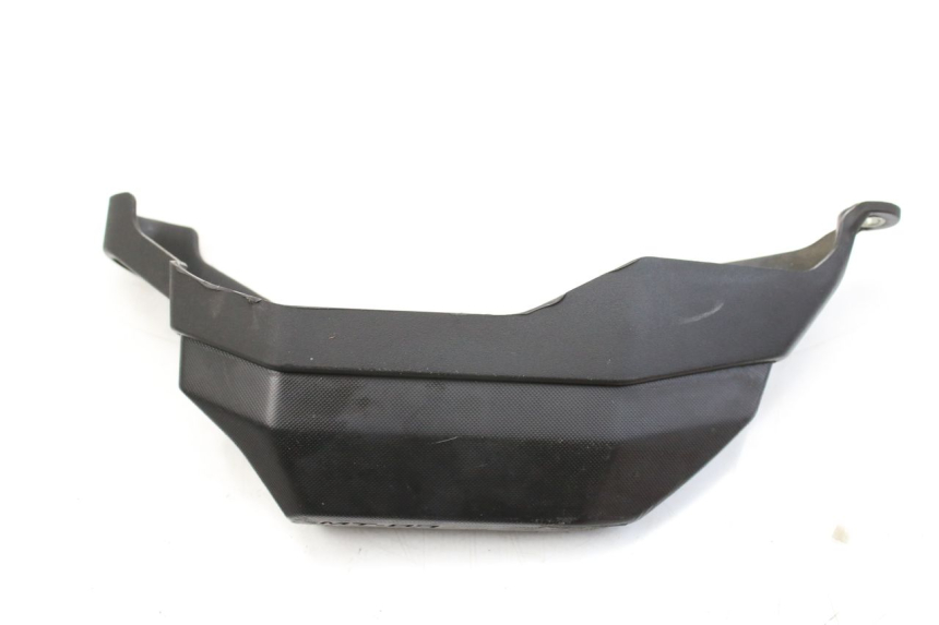 photo de Soleira direita YAMAHA MT-07 MT07 700 (2018 - 2020) - Outro ângulo de visão