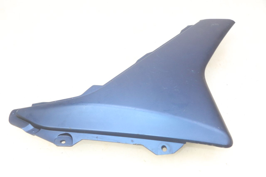 photo de Soleira direita YAMAHA N-MAX NMAX 125 (2017 - 2020) - Outro ângulo de visão