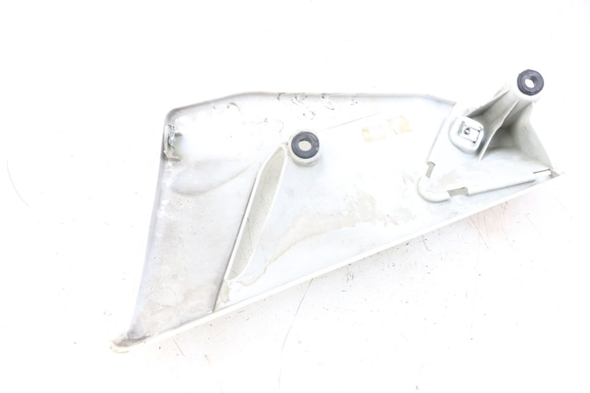 photo de Soleira direita MOTO GUZZI NORGE 8V GT 1200 (2011 - 2016) - Outro ângulo de visão