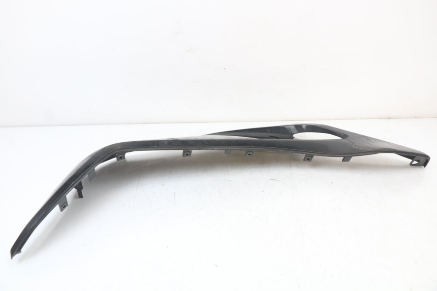 photo de Soleira direita HONDA PCX (JF28) 125 (2009 - 2011) - Peça verificada