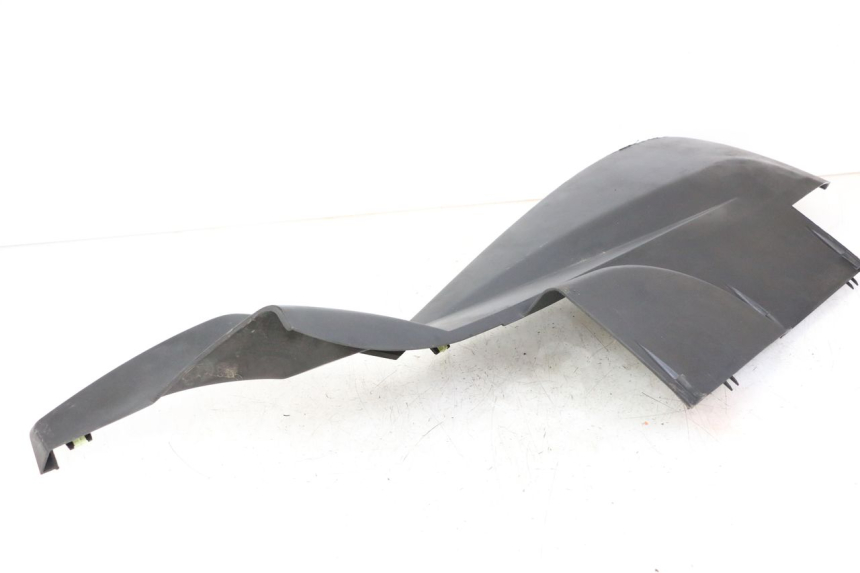 photo de Soleira direita PEUGEOT SATELIS COMPRESSOR K15 125 (2006 - 2009) - Pontos de fixação