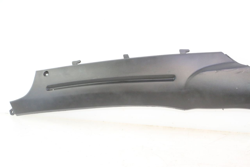 photo de Soleira direita TNT MOTOR ROMA 12' 2T 50 (2007 - 2018) - Pontos de fixação