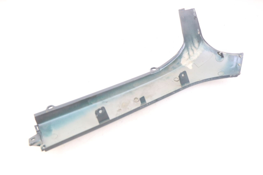 photo de Soleira direita PEUGEOT SV 125 (1991 - 1994) - Pontos de fixação