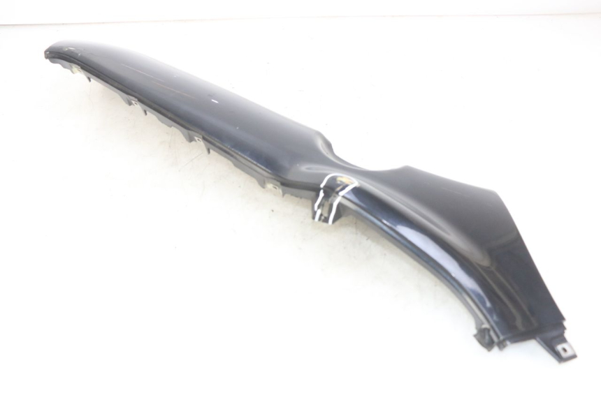 photo de Soleira direita PIAGGIO X8 125 (2004 - 2007) - Pontos de fixação