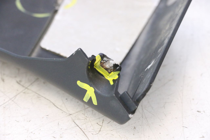 photo de LATERAL DIREITO YAMAHA YZF R6 600 (2008 - 2009) - Estrutura - ampliação
