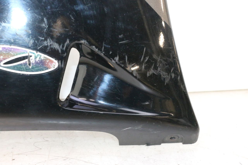 photo de LATERAL DIREITO KAWASAKI ZZR 600 (1995 - 2004) - Outro ângulo de visão