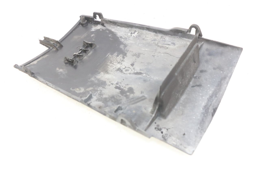 photo de Soleira HONDA FES S-WING SWING ABS 125 (2007 - 2015) - Outro ângulo de visão