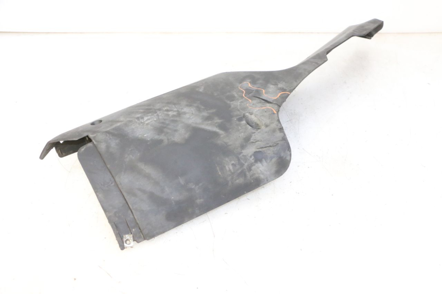 photo de Soleira esquerda QUADRO 4 4D 350 (2015 - 2018) - Pontos de fixação
