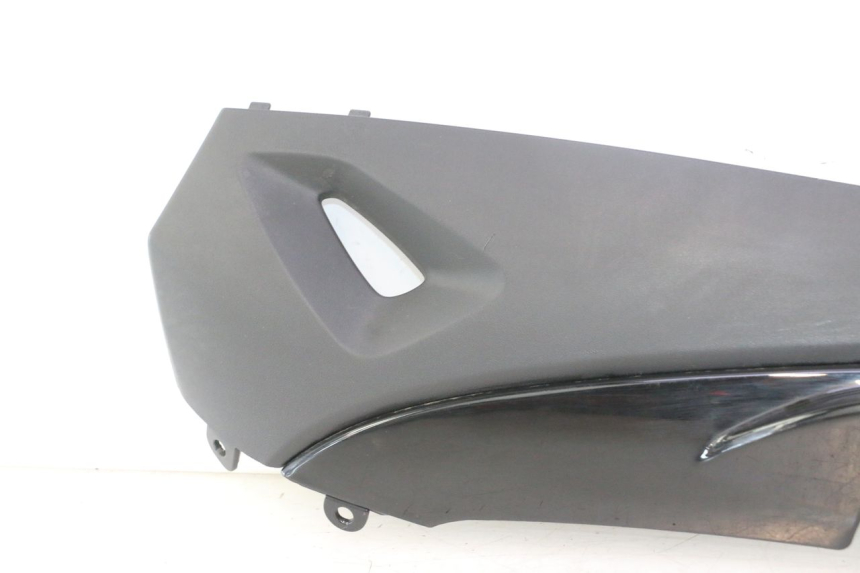 photo de Soleira esquerda KYMCO AGILITY CITY 16P 125 (2015 - 2024) - Detalhe da peça
