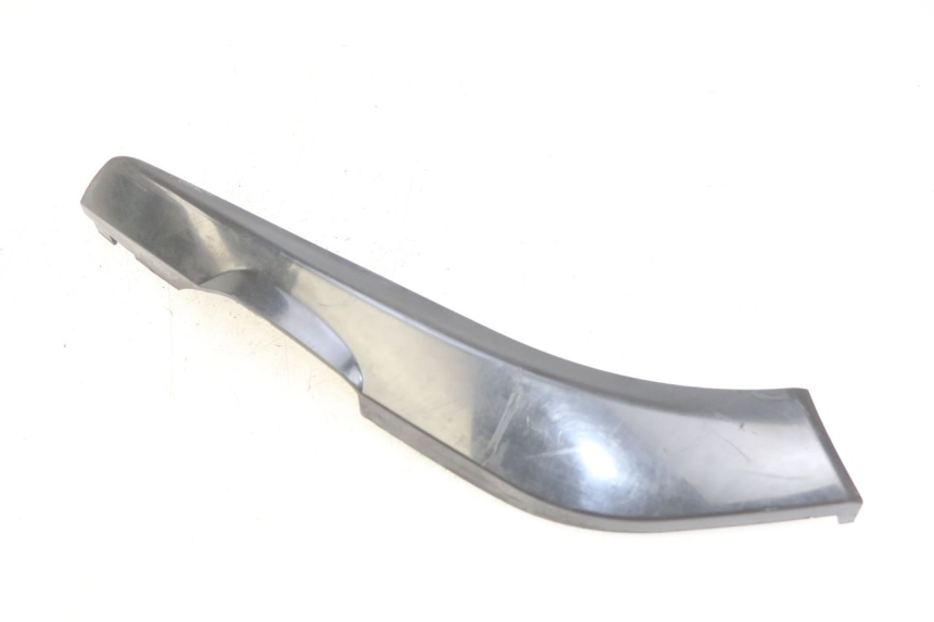 photo de Soleira esquerda PIAGGIO BEVERLY 125 (2010 - 2015) - Vista principal