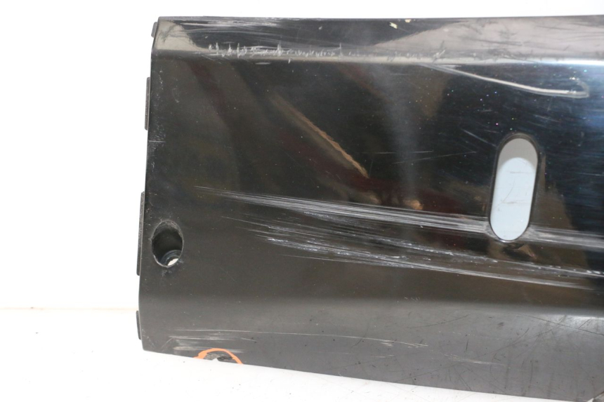 photo de Soleira esquerda HONDA FES S-WING SWING ABS 125 (2007 - 2015) - Peça verificada