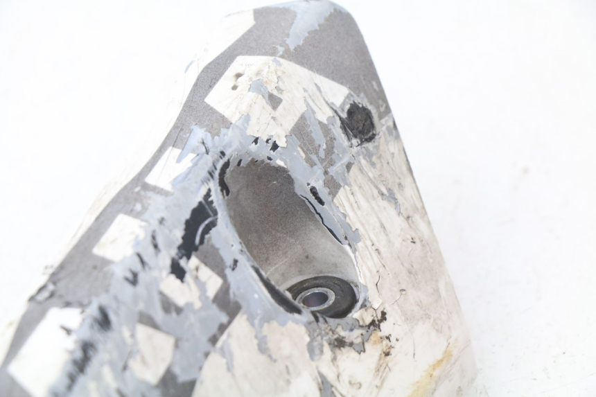 photo de Soleira esquerda YAMAHA FZ8 800 (2010 - 2016) - Ampliação técnica