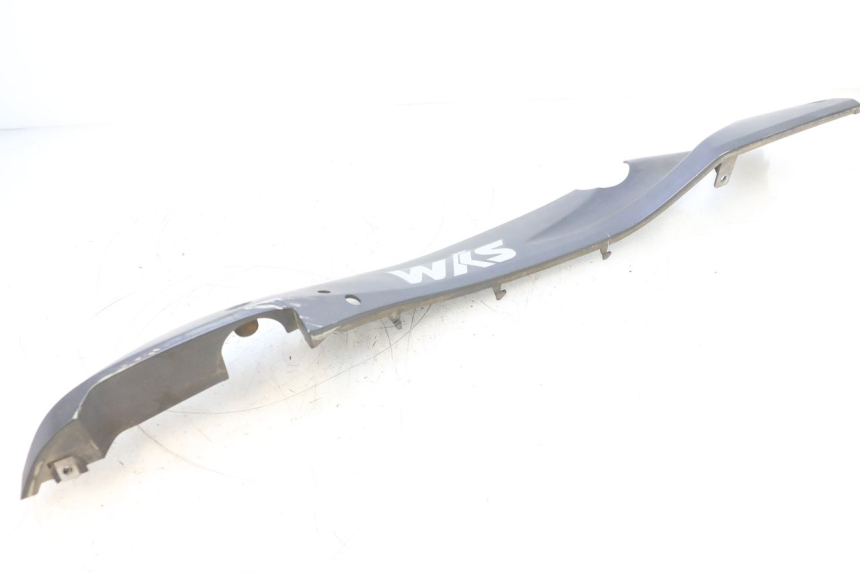 photo de LATERAL ESQUERDO SYM GTS EVO 125 (2009 - 2013) - Pontos de fixação