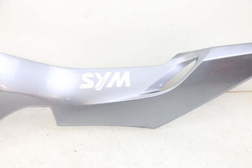 photo de Soleira esquerda SYM JOYMAX 125 (2010 - 2017) - Ampliação dos componentes