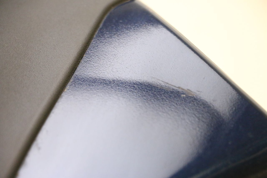photo de Soleira esquerda PIAGGIO MP3 LT 400 (2007 - 2012) - Detalhe da peça