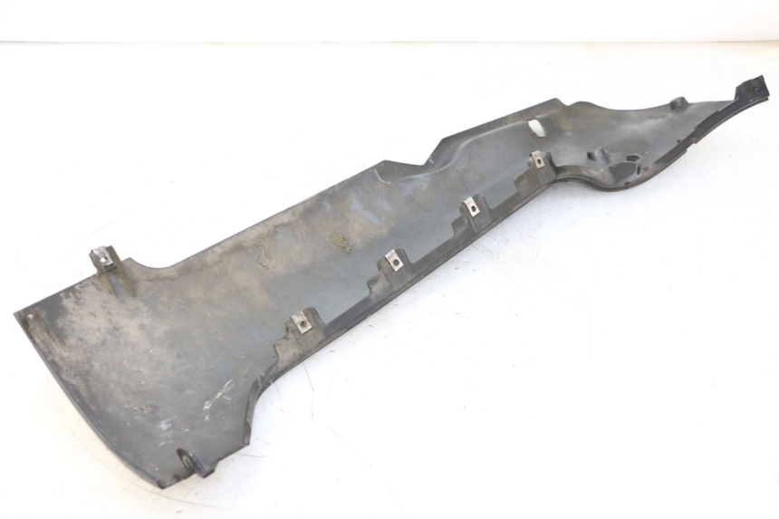 photo de Soleira esquerda PIAGGIO MP3 RL 250 (2006 - 2010) - Pontos de fixação