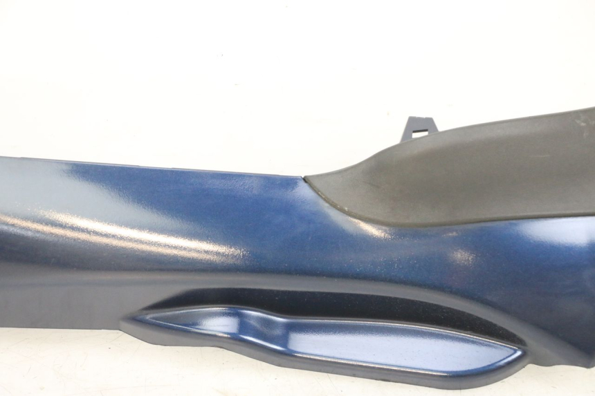 photo de Soleira esquerda PIAGGIO MP3 RL 250 (2006 - 2010) - Vista de perto