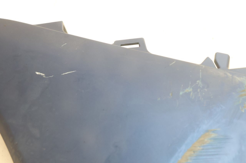 photo de LATERAL ESQUERDO YAMAHA N-MAX NMAX 125 (2021 - 2024) - Detalhe da peça