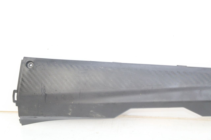 photo de Soleira esquerda SYM ORBIT III 3 4T 50 (2021 - 2025) - Vista geral