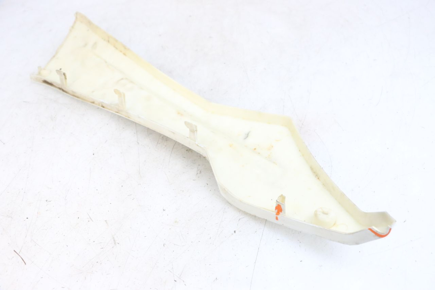 photo de Soleira esquerda EUROCKA R8 4T 50 (2013 - 2022) - Pontos de fixação