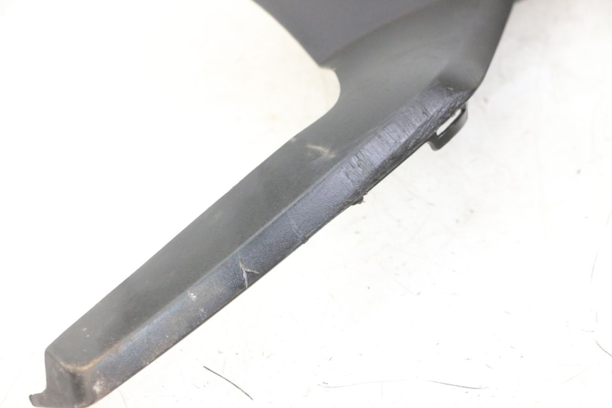 photo de Soleira esquerda PEUGEOT SATELIS COMPRESSOR K15 125 (2006 - 2009) - Peça verificada