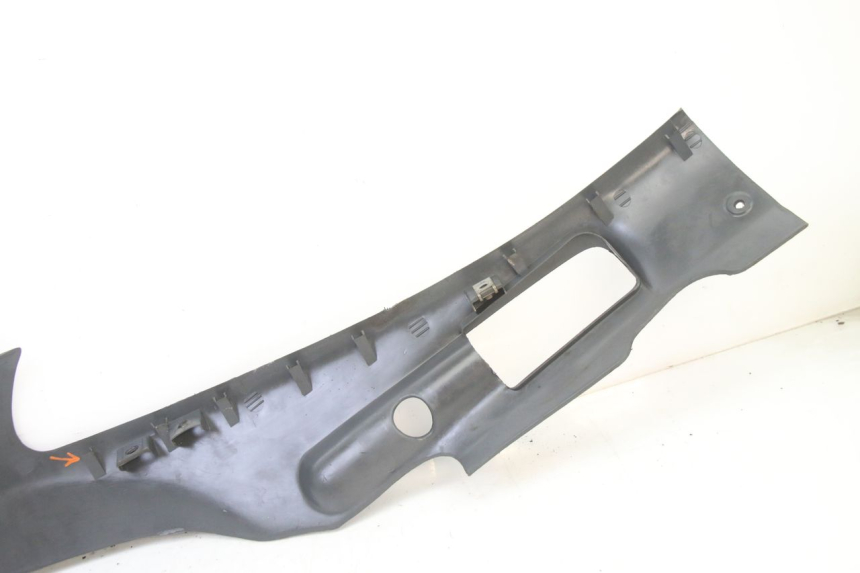 photo de Soleira esquerda PIAGGIO SUPER LX 125 (2000 - 2003) - Pontos de fixação