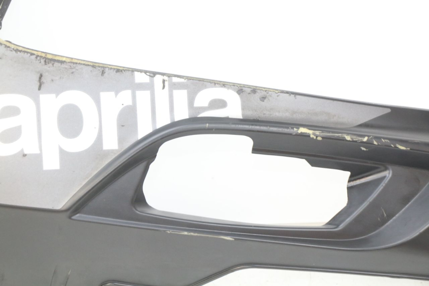 photo de Soleira esquerda APRILIA SXR 50 (2021 - 2023) - Ampliação dos componentes