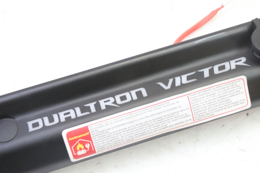 photo de Soleira esquerda DUALTRON VICTOR LIMITED 1 - Pontos de fixação